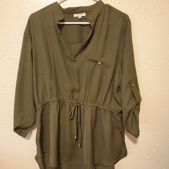 Olive Blouse Gold buttons 1X - Picture 2 of 3